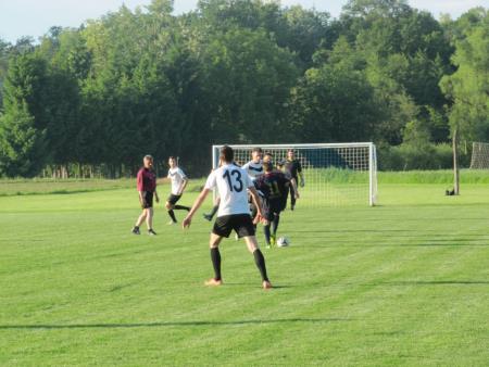 Nogometna tekma NK Teleing - KMN Old Boys MS, maj 2014 2